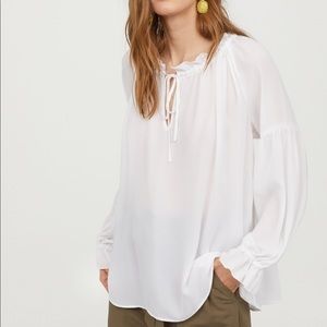 H&M white romantic blouse size 2 NWT